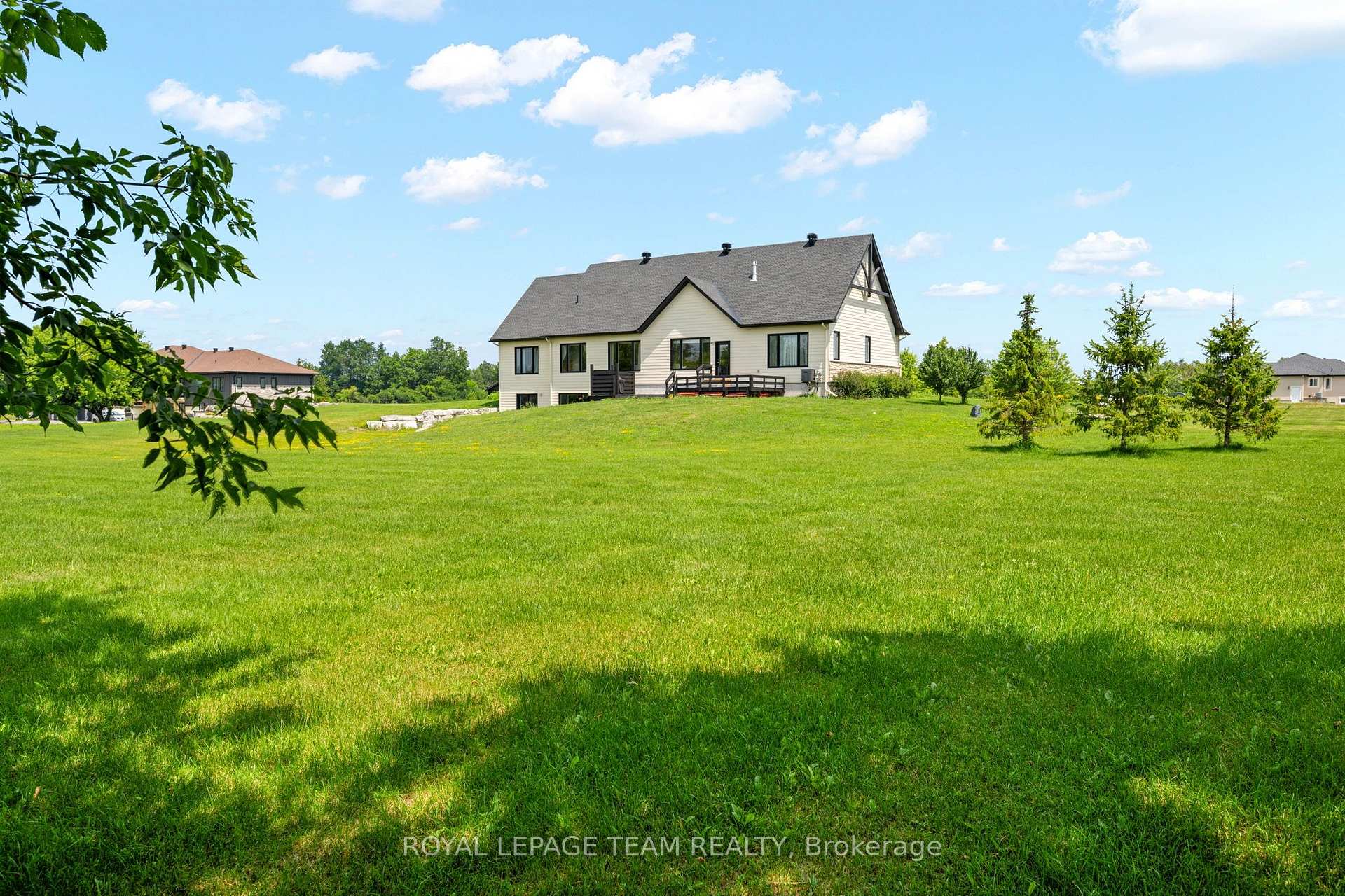 Photo 40 of 145 Barrdon Road, Ottawa, Huntley Ward (South East) — HOMEH