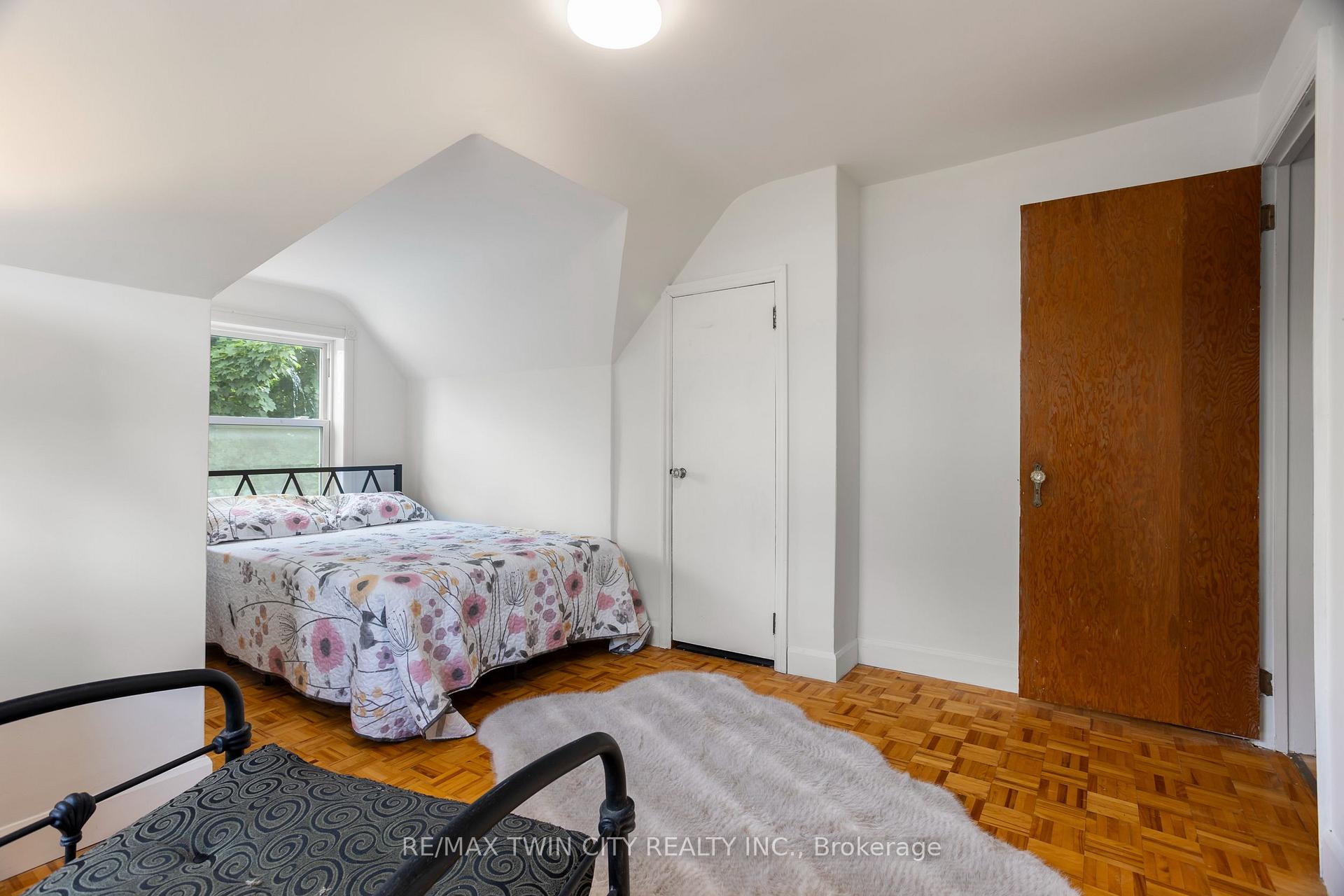 Photo 30 of 1099 Union Street, Kitchener, Northward — HOMEH