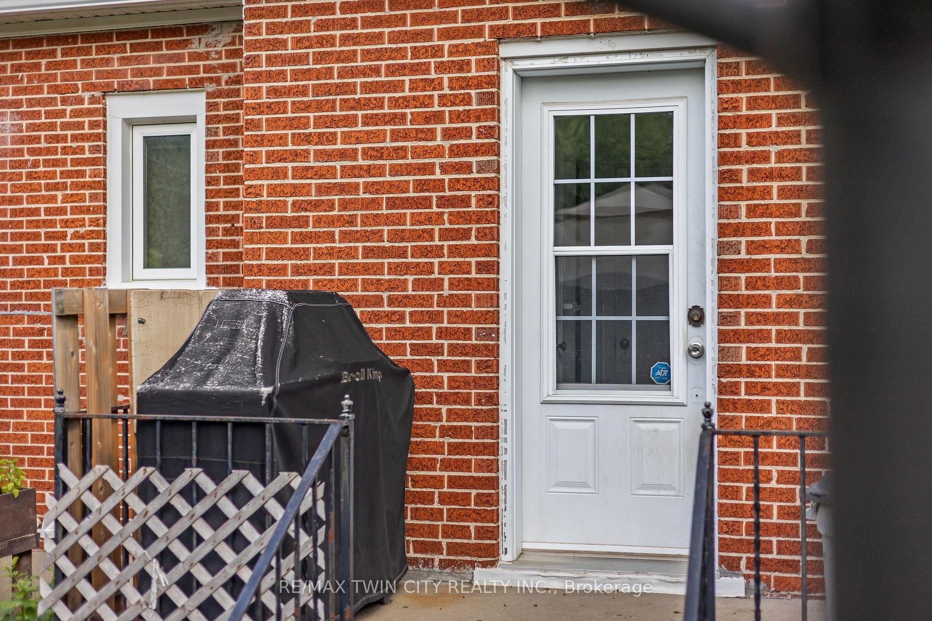 Photo 36 of 1099 Union Street, Kitchener, Northward — HOMEH