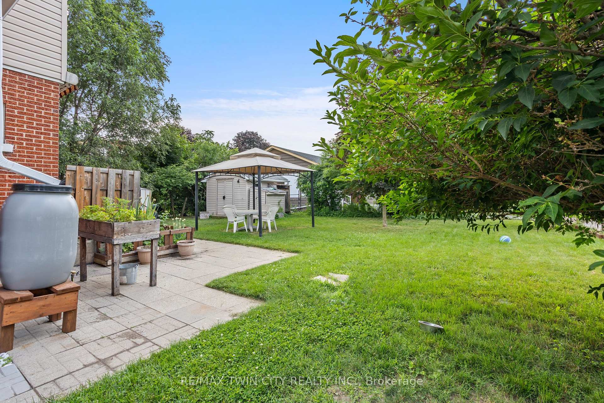 Photo 38 of 1099 Union Street, Kitchener, Northward — HOMEH