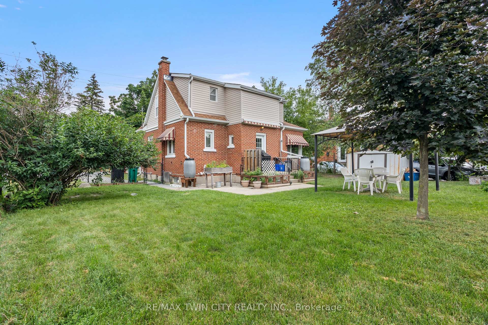 Photo 39 of 1099 Union Street, Kitchener, Northward — HOMEH