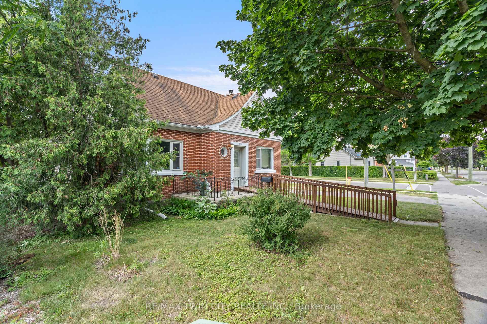 Photo 45 of 1099 Union Street, Kitchener, Northward — HOMEH