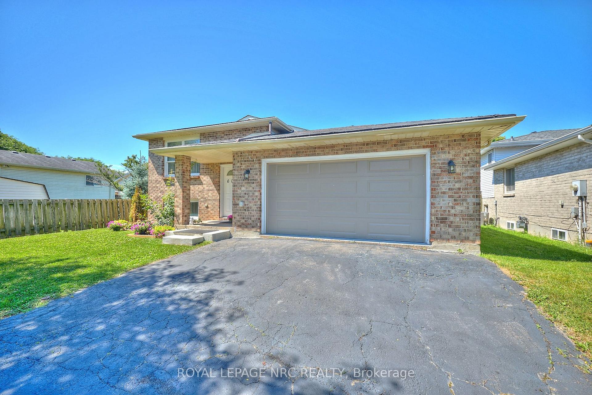 Photo 2 of 6090 Crimson Drive, Niagara Falls, Oldfield — HOMEH