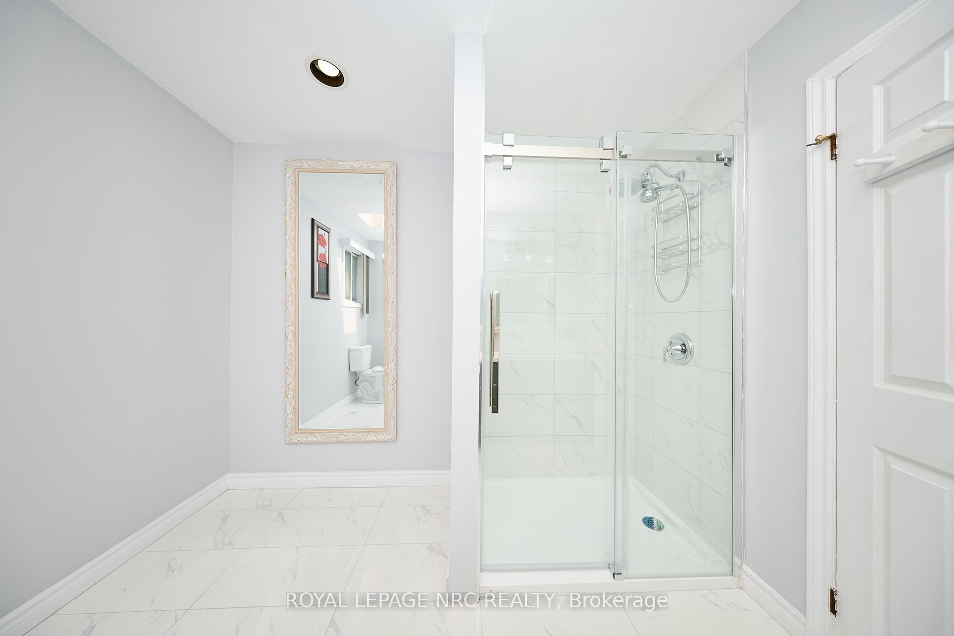 Photo 18 of 6090 Crimson Drive, Niagara Falls, Oldfield — HOMEH