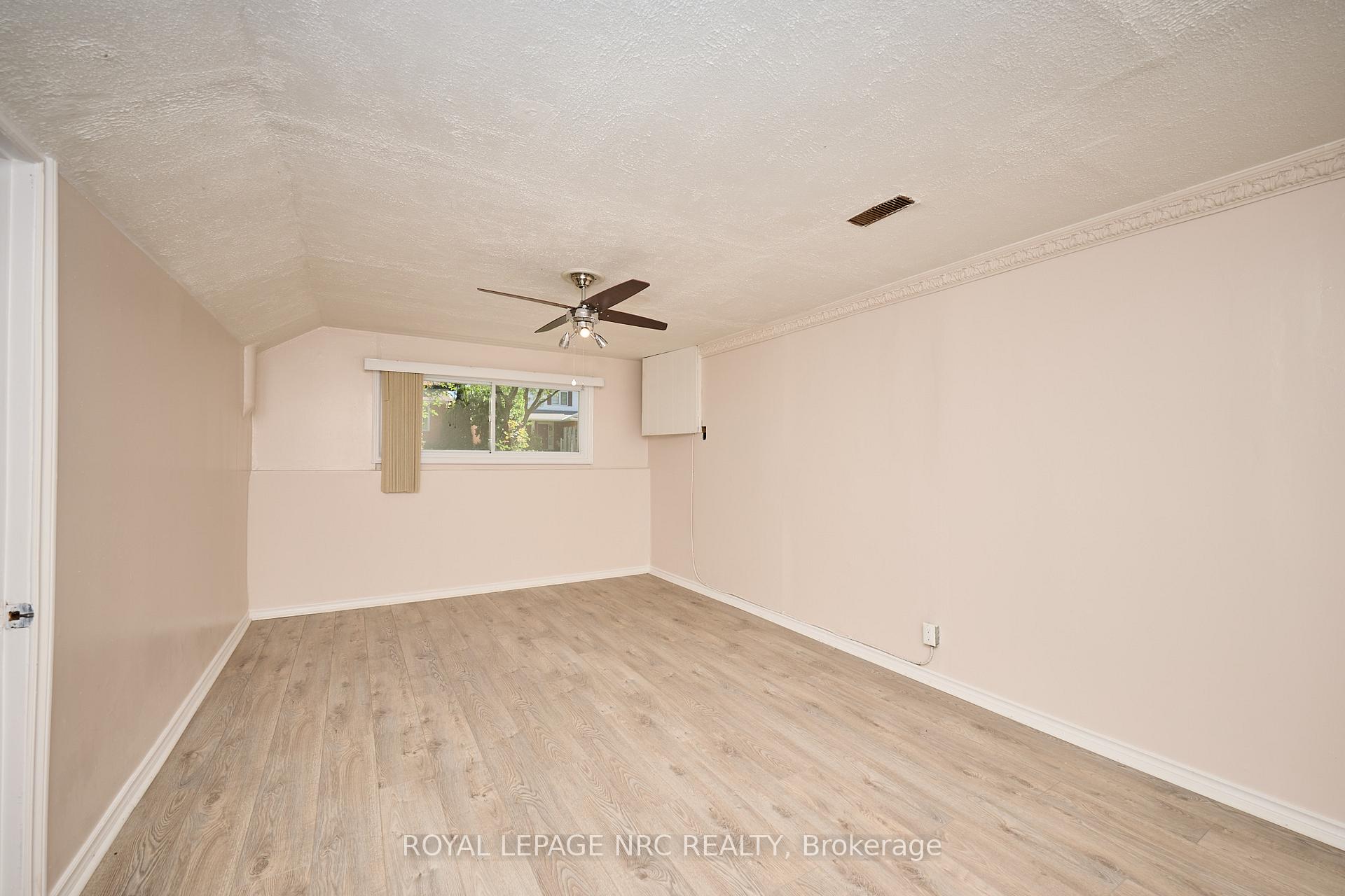 Photo 20 of 6090 Crimson Drive, Niagara Falls, Oldfield — HOMEH