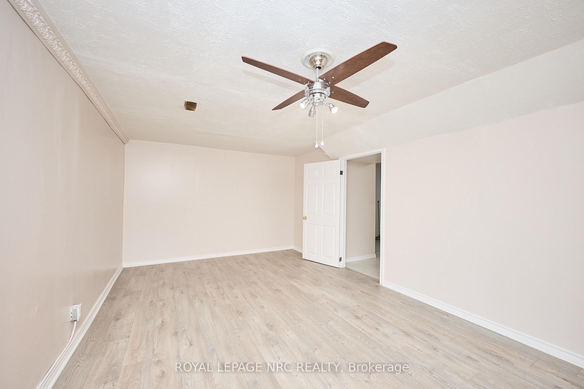 Photo 21 of 6090 Crimson Drive, Niagara Falls, Oldfield — HOMEH