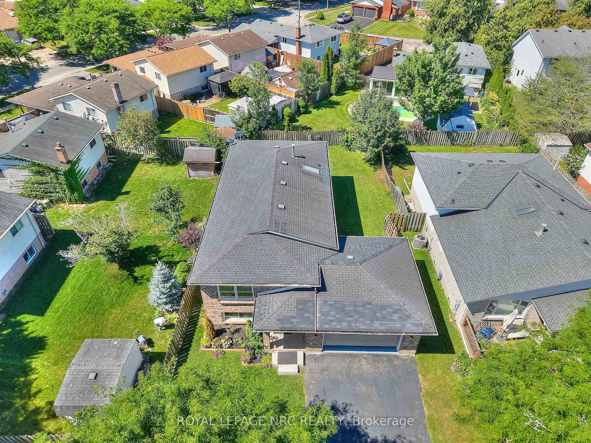 Photo 37 of 6090 Crimson Drive, Niagara Falls, Oldfield — HOMEH