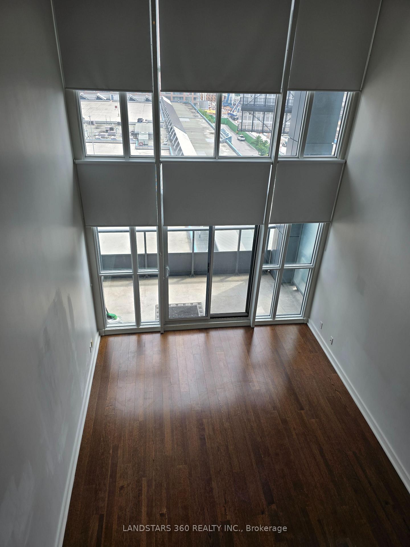 Photo 10 of 5 Hanna Avenue, Toronto, Niagara — HOMEH