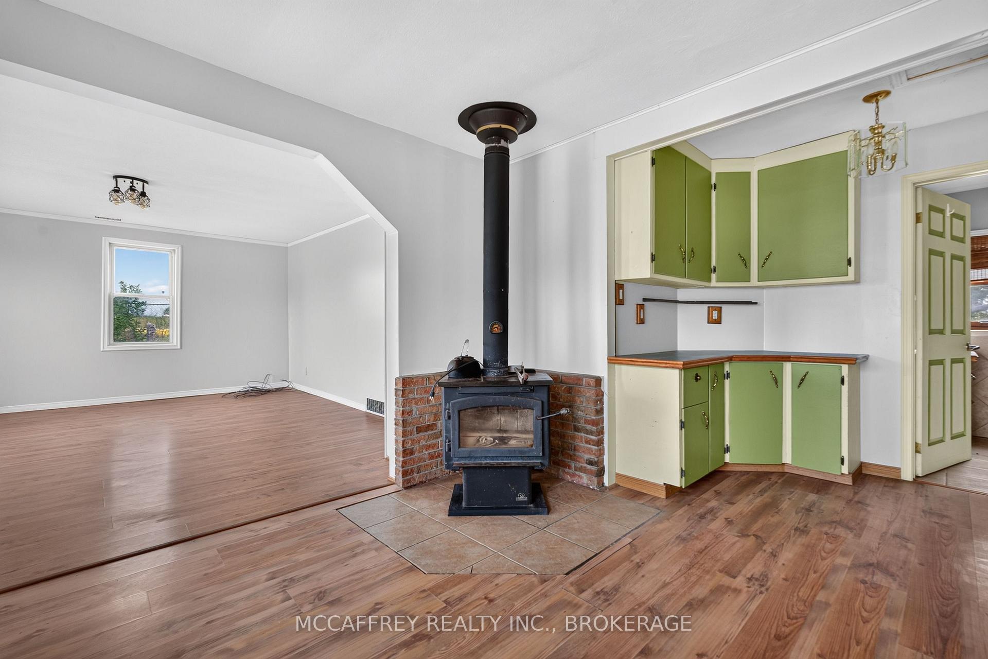 Photo 16 of 103 County Road 4, Loyalist, Bath — HOMEH