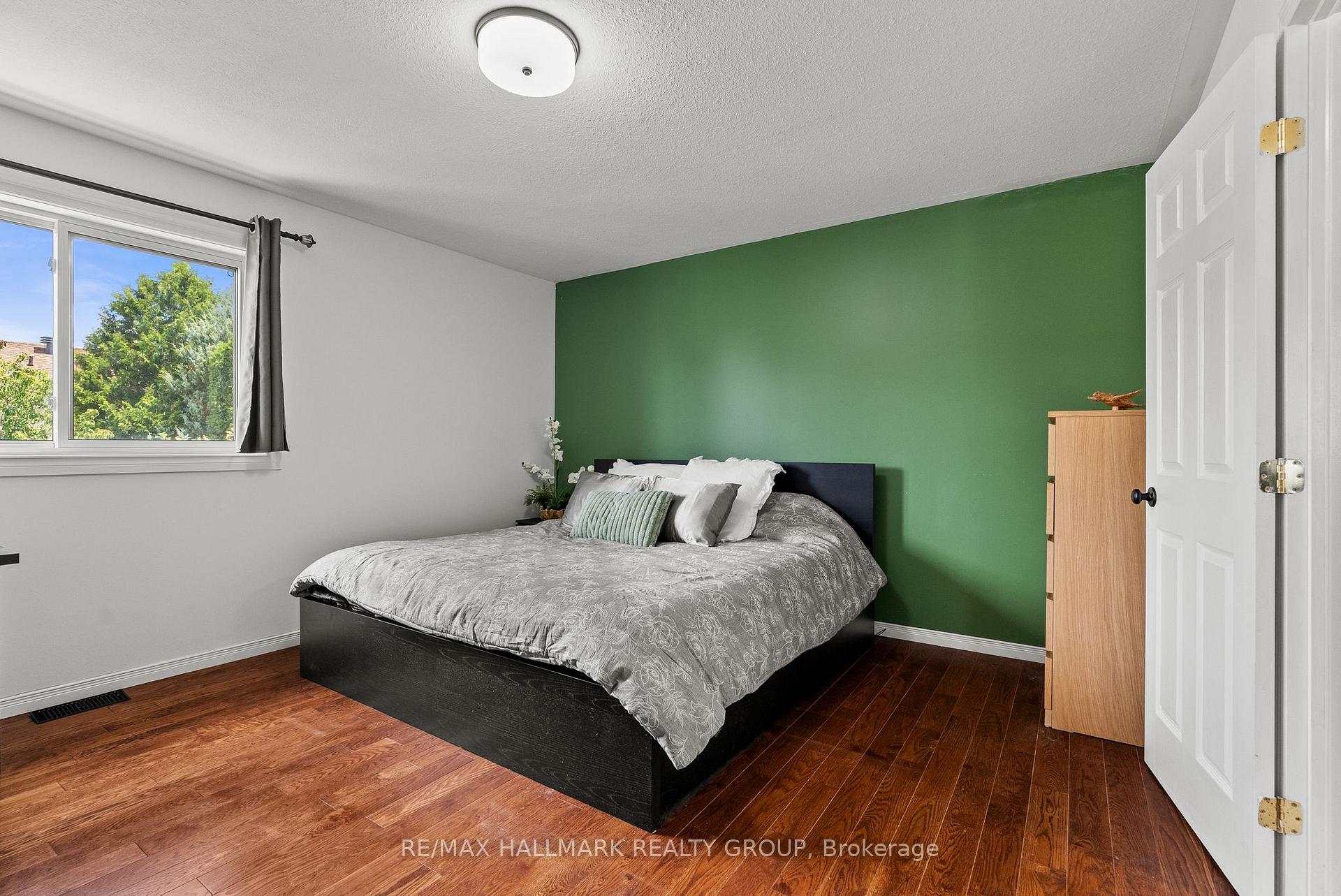 Photo 14 of 70 Whalings Circle, Ottawa, Stittsville (Central) — HOMEH