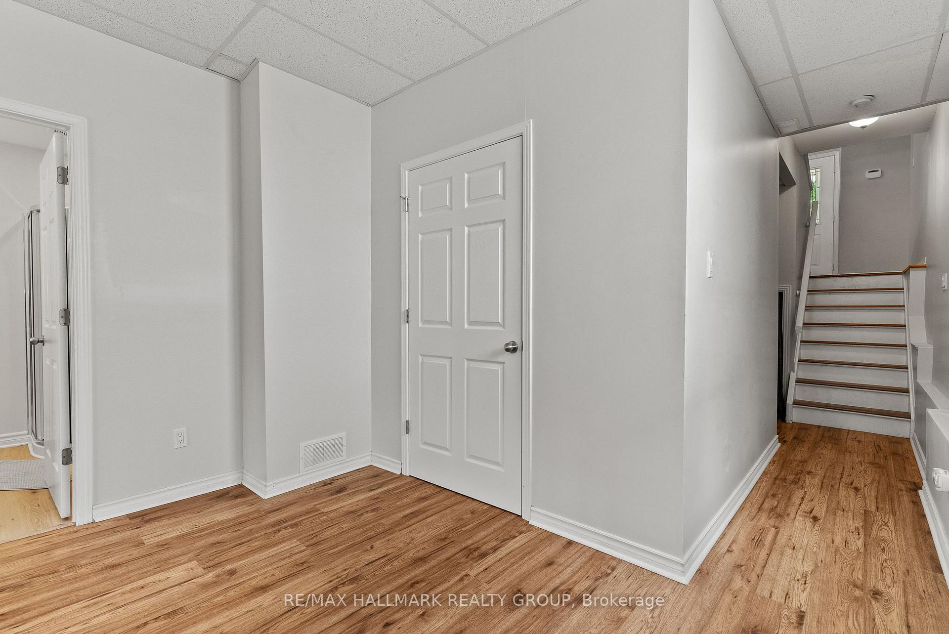 Photo 20 of 70 Whalings Circle, Ottawa, Stittsville (Central) — HOMEH