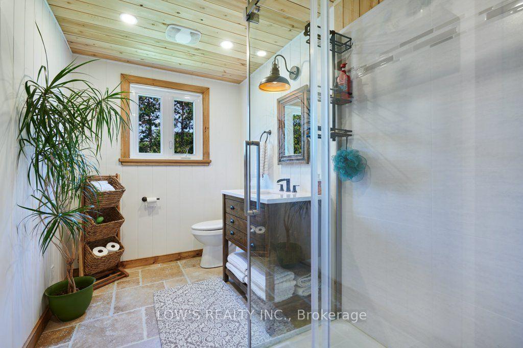 Photo 17 of 505 Greenlane Road E, Champlain, Champlain Twp — HOMEH