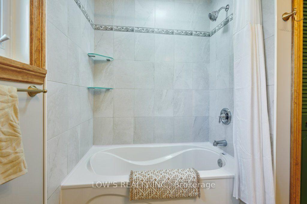 Photo 25 of 505 Greenlane Road E, Champlain, Champlain Twp — HOMEH