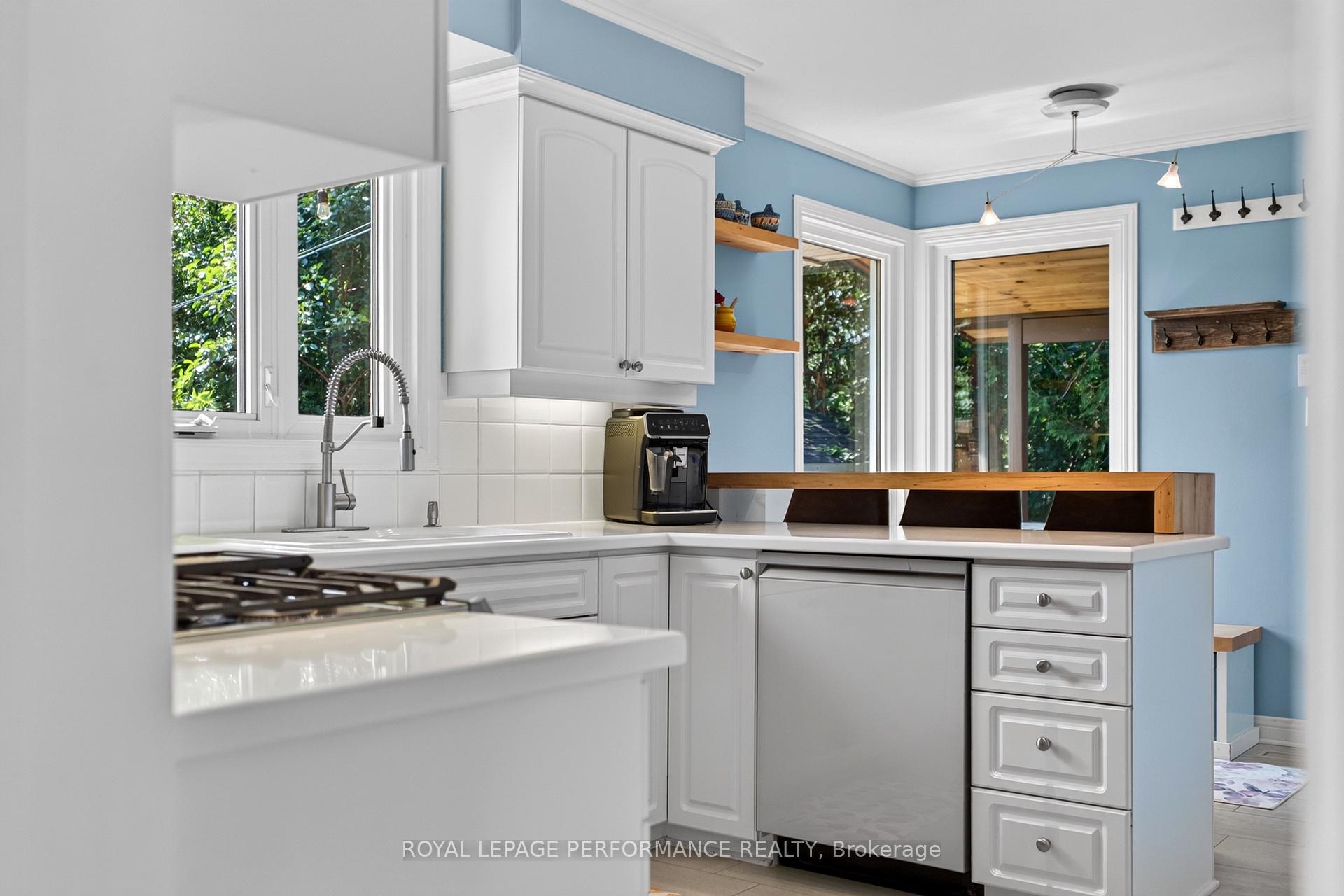 Photo 10 of 1808 Russell Road, Ottawa, Elmvale Acres — HOMEH