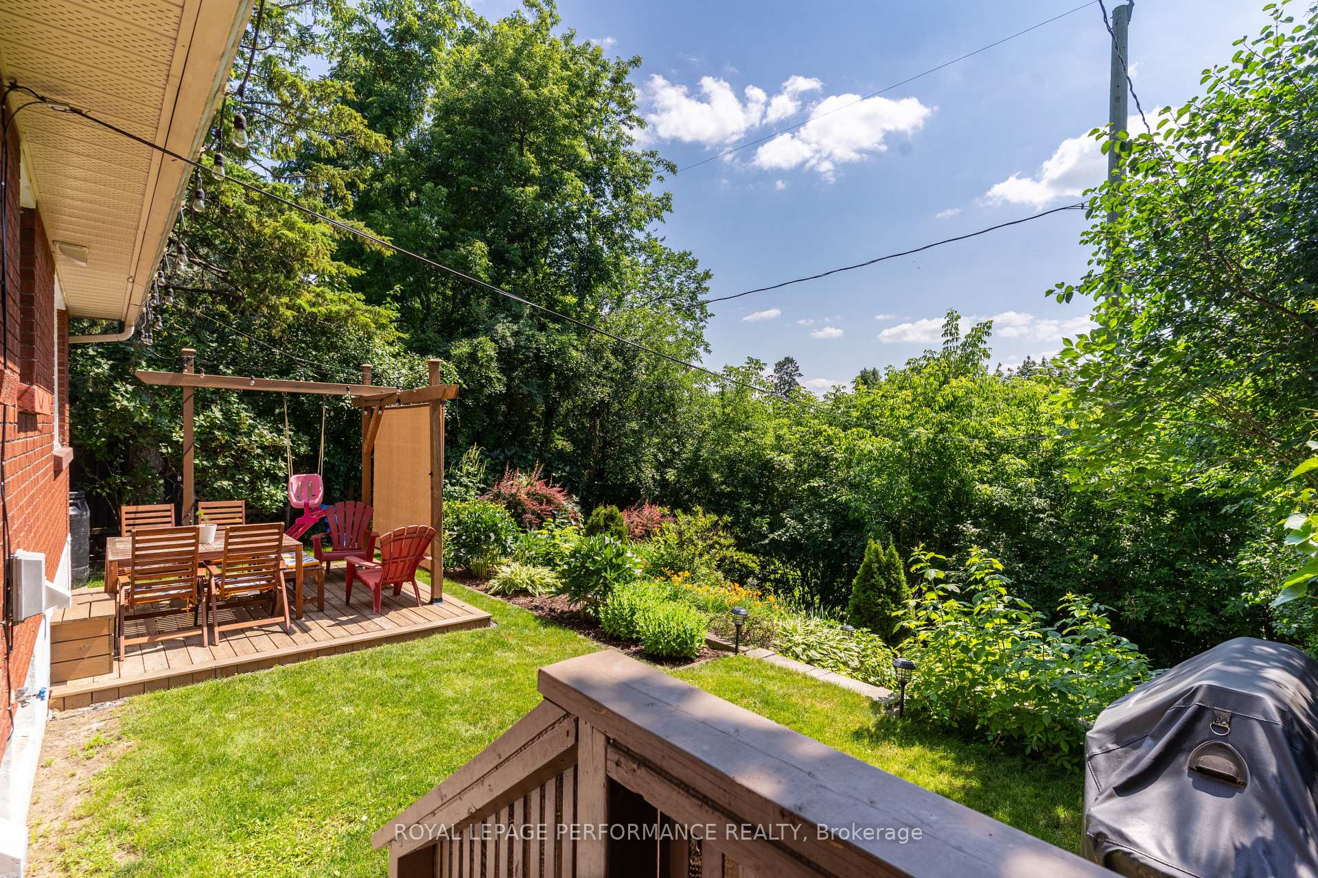 Photo 32 of 1808 Russell Road, Ottawa, Elmvale Acres — HOMEH