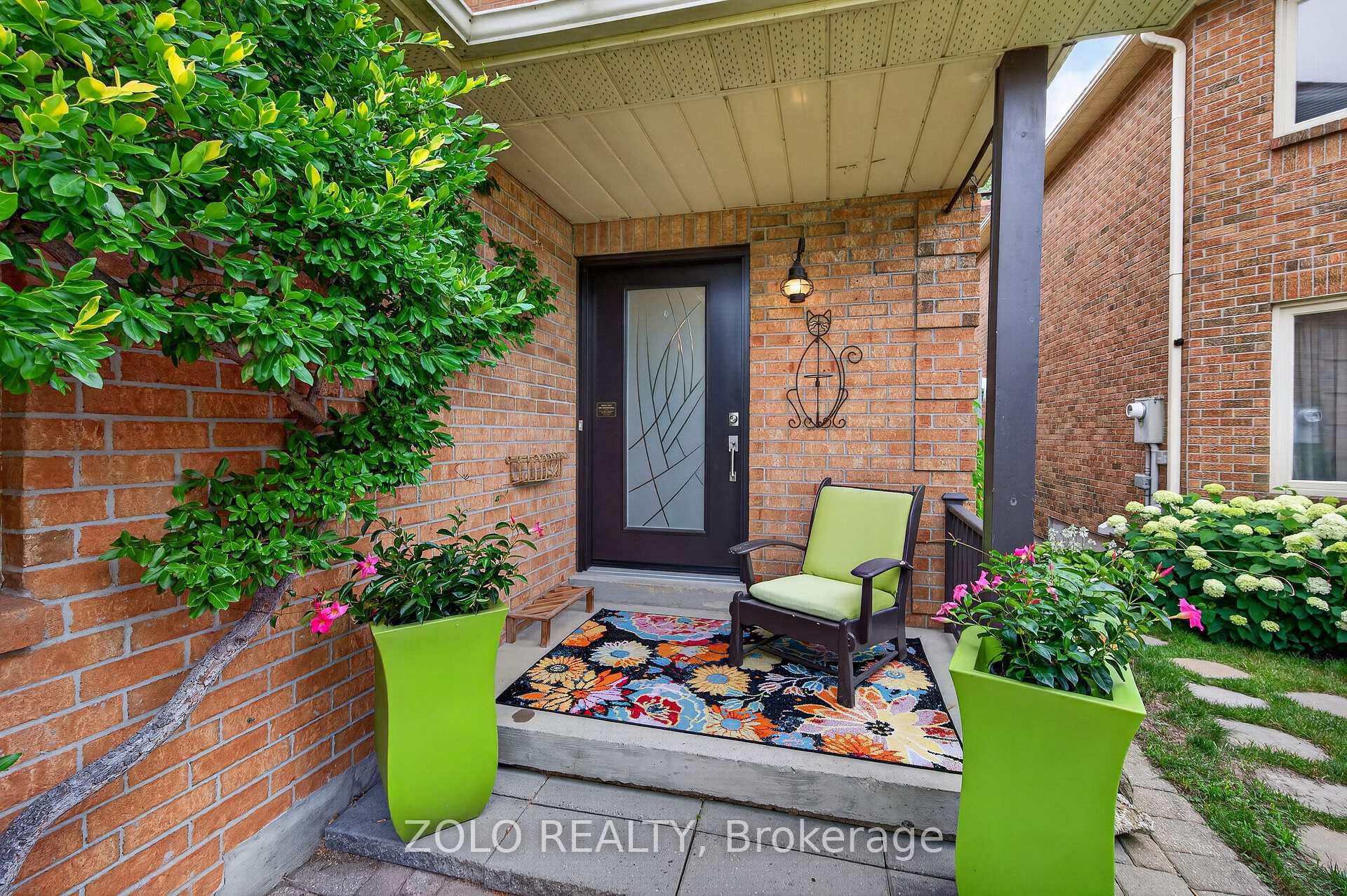 Photo 6 of 17 Pinellas Drive, Brampton, Heart Lake East — HOMEH