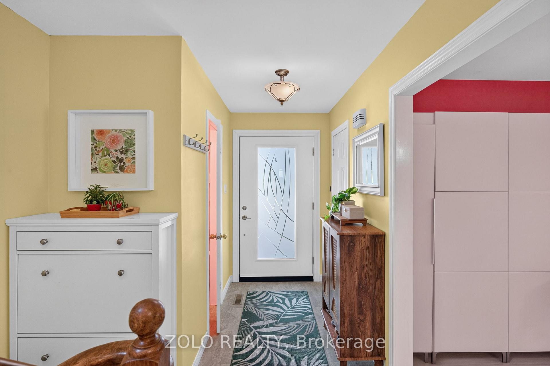 Photo 7 of 17 Pinellas Drive, Brampton, Heart Lake East — HOMEH
