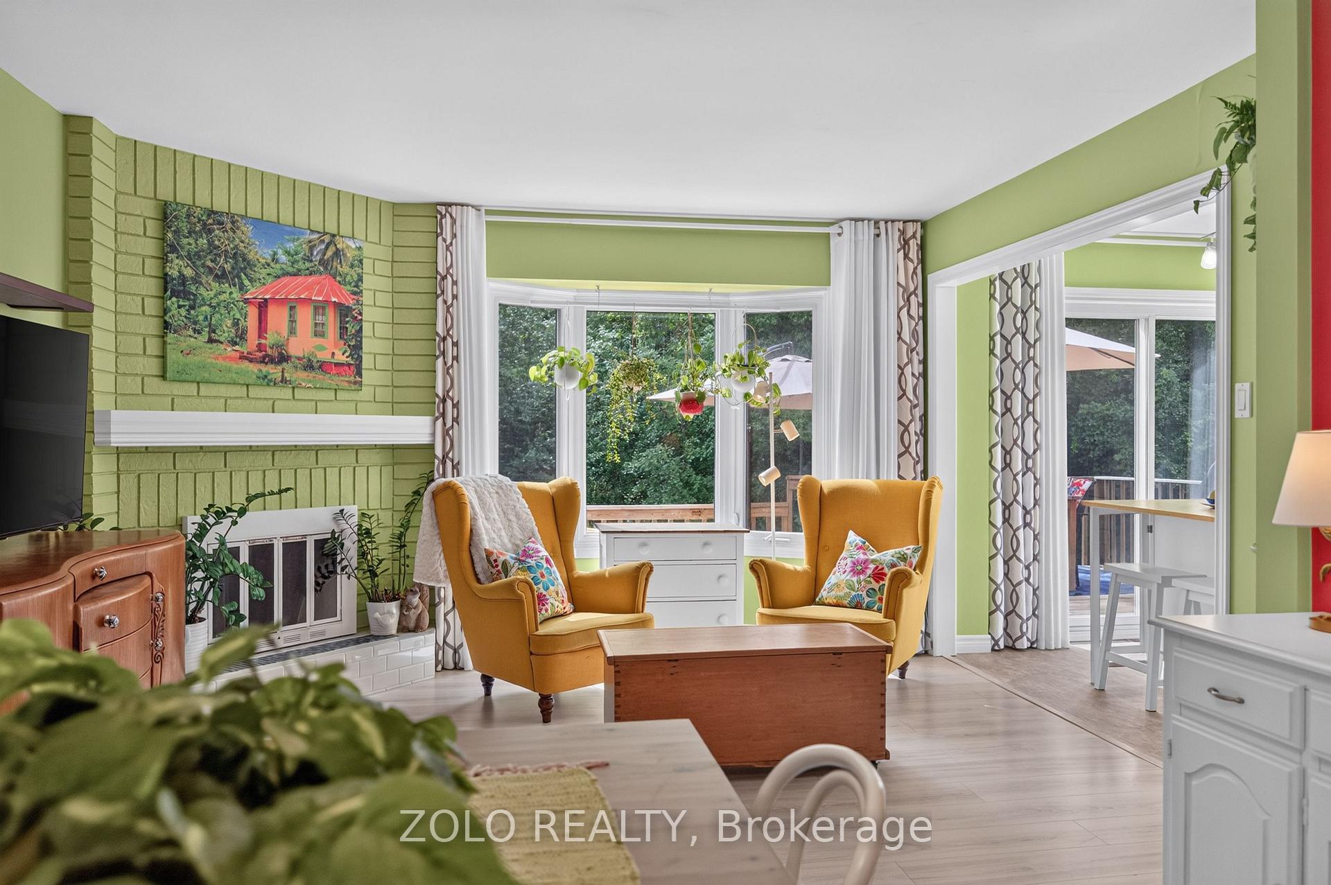 Photo 15 of 17 Pinellas Drive, Brampton, Heart Lake East — HOMEH