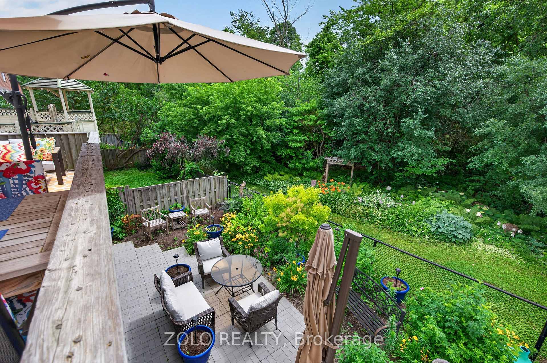 Photo 40 of 17 Pinellas Drive, Brampton, Heart Lake East — HOMEH
