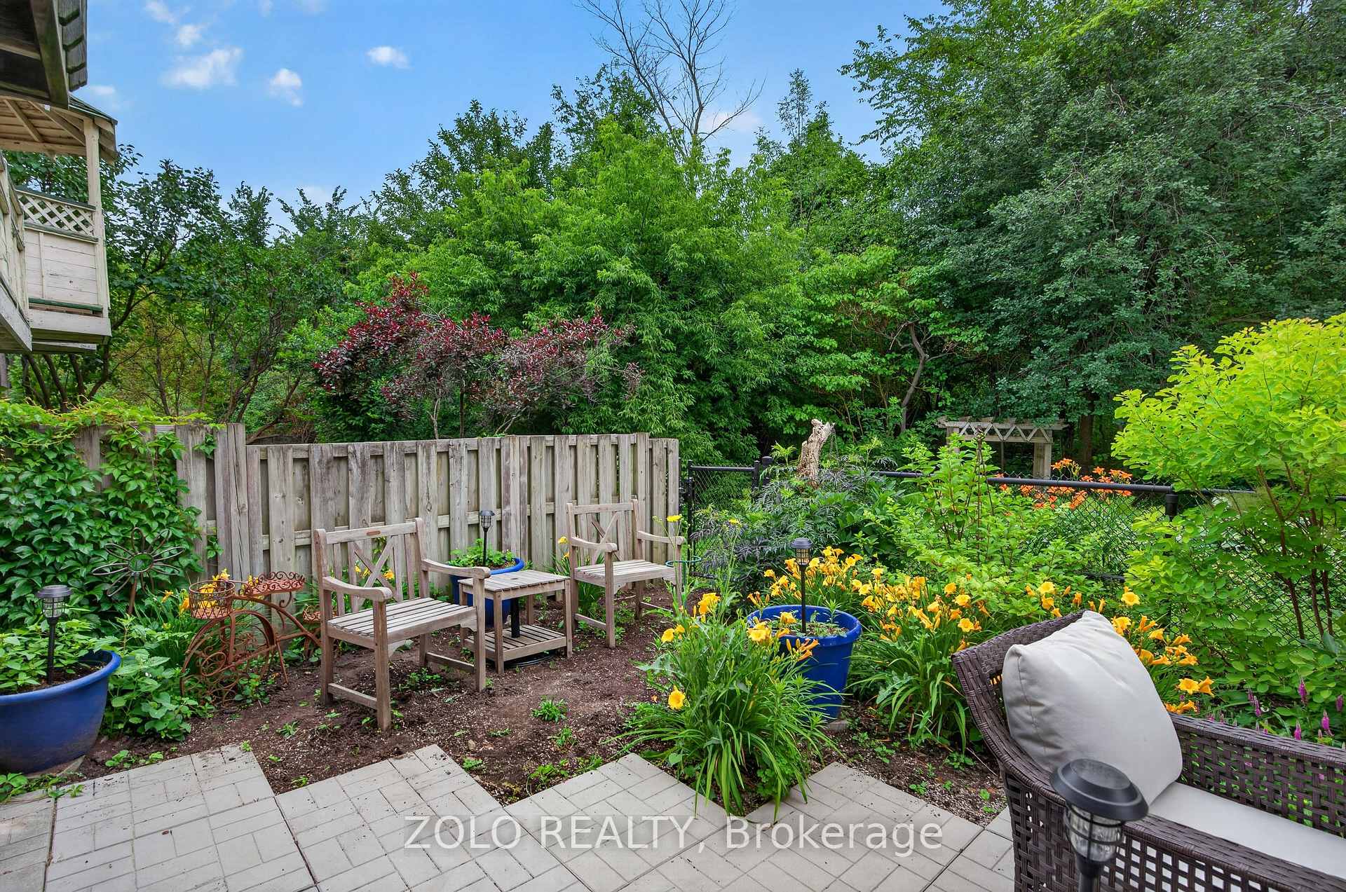 Photo 44 of 17 Pinellas Drive, Brampton, Heart Lake East — HOMEH