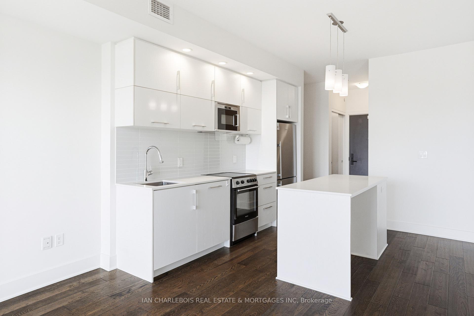 Photo 10 of Unit 1701, 255 Bay Street, Ottawa, Ottawa Centre — HOMEH