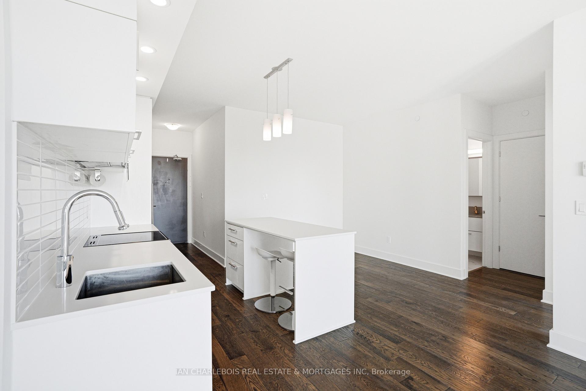 Photo 11 of Unit 1701, 255 Bay Street, Ottawa, Ottawa Centre — HOMEH