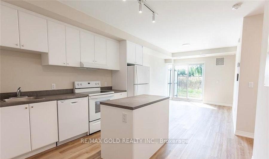 Photo 8 of 50 Herrick Avenue, St. Catharines, Oakdale — HOMEH