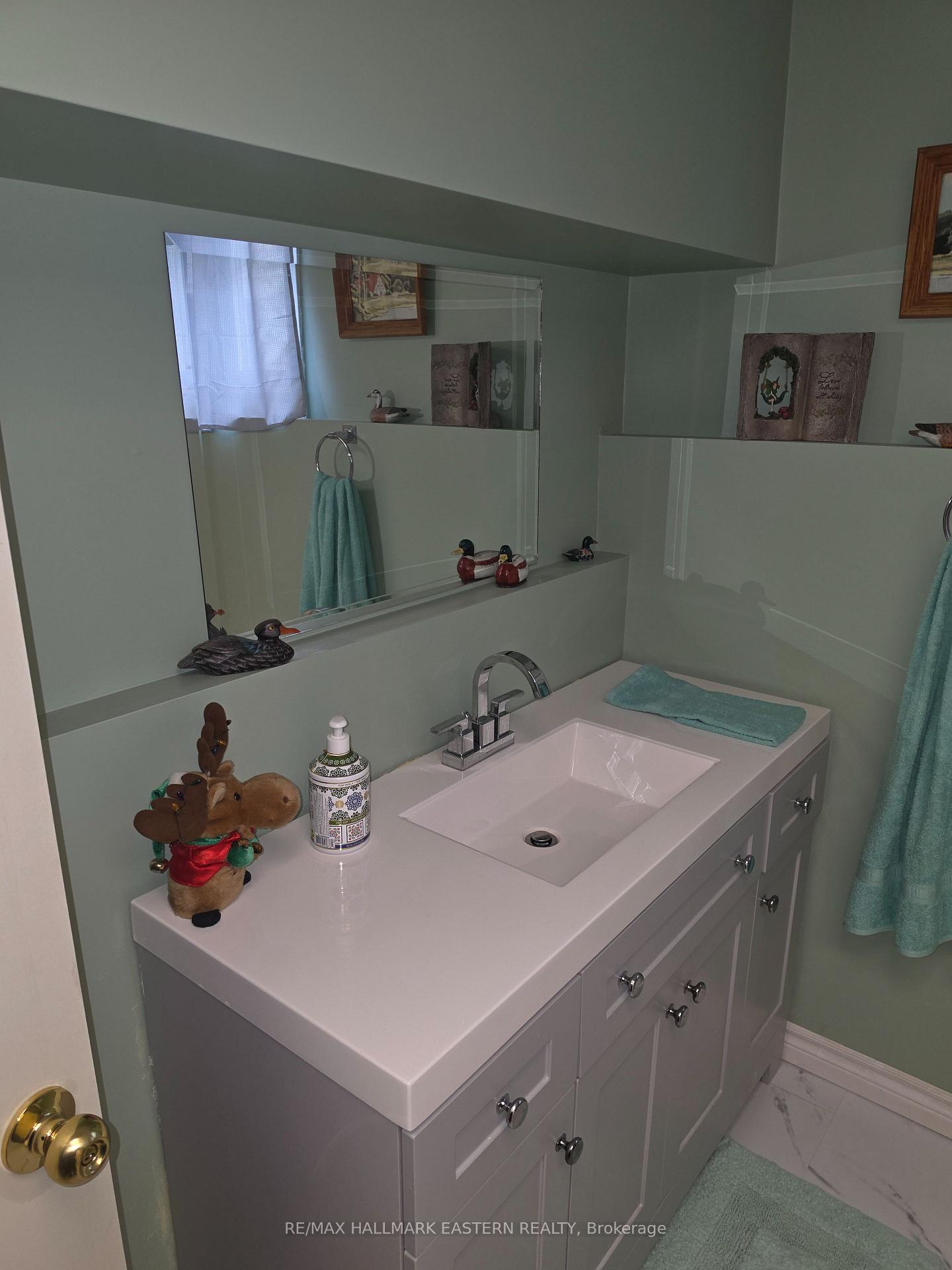 Photo 19 of 990 Silverdale Road, Peterborough, Otonabee Ward 1 — HOMEH