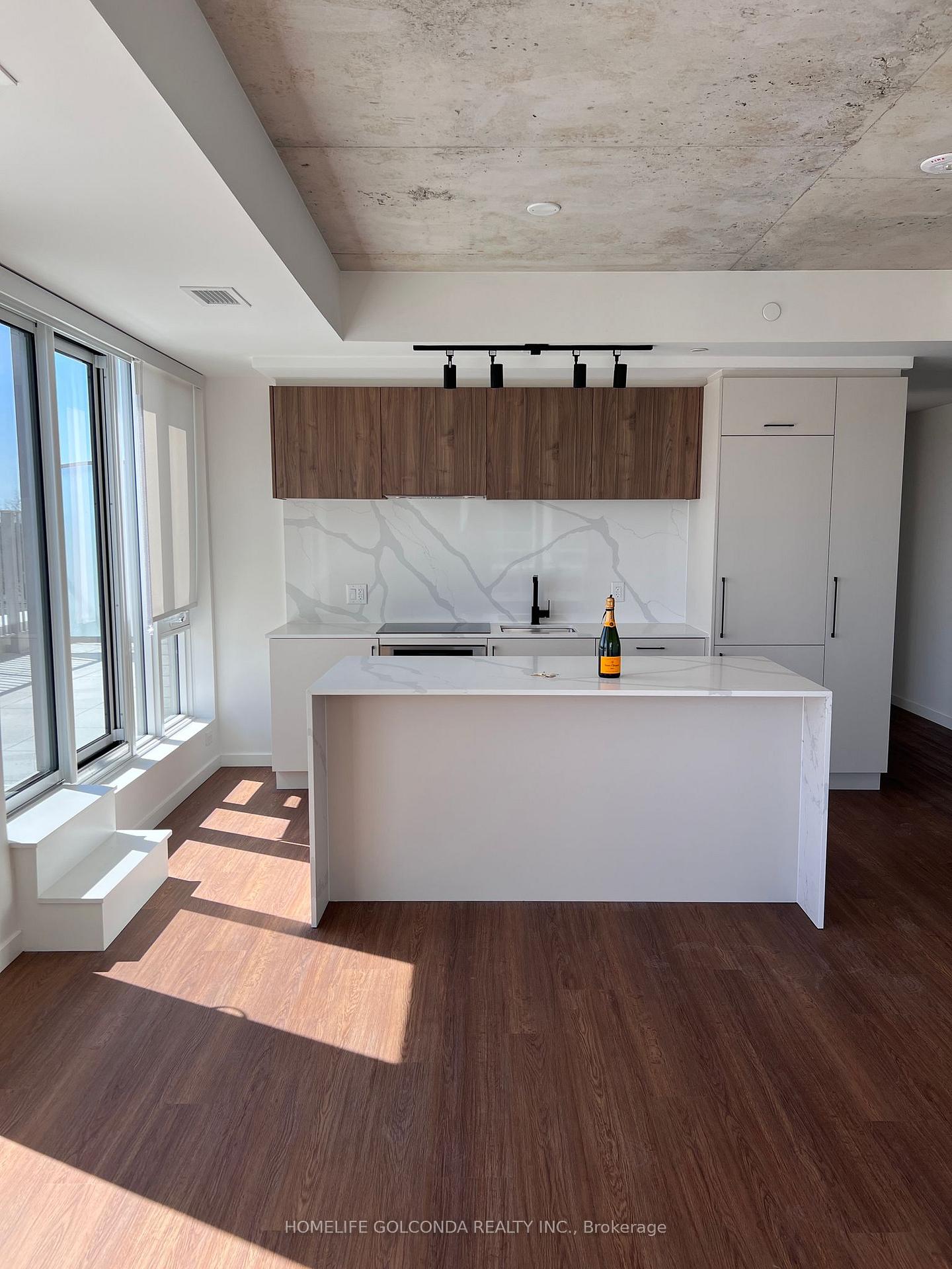 Photo 17 of Unit 506, 689 The Queensway Way, Etobicoke, Stonegate-Queensway — HOMEH