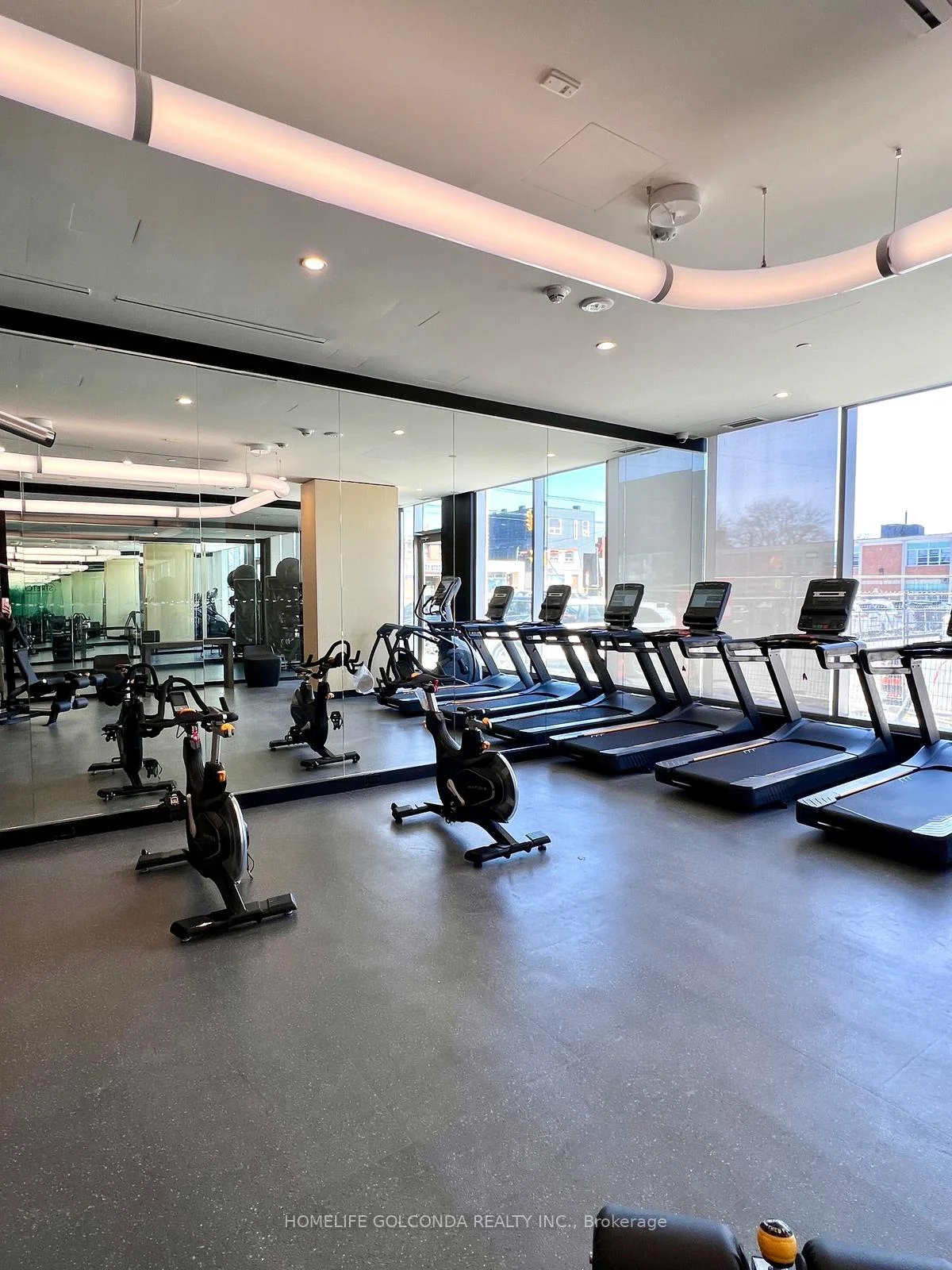 Photo 12 of Unit 506, 689 The Queensway Way, Etobicoke, Stonegate-Queensway — HOMEH