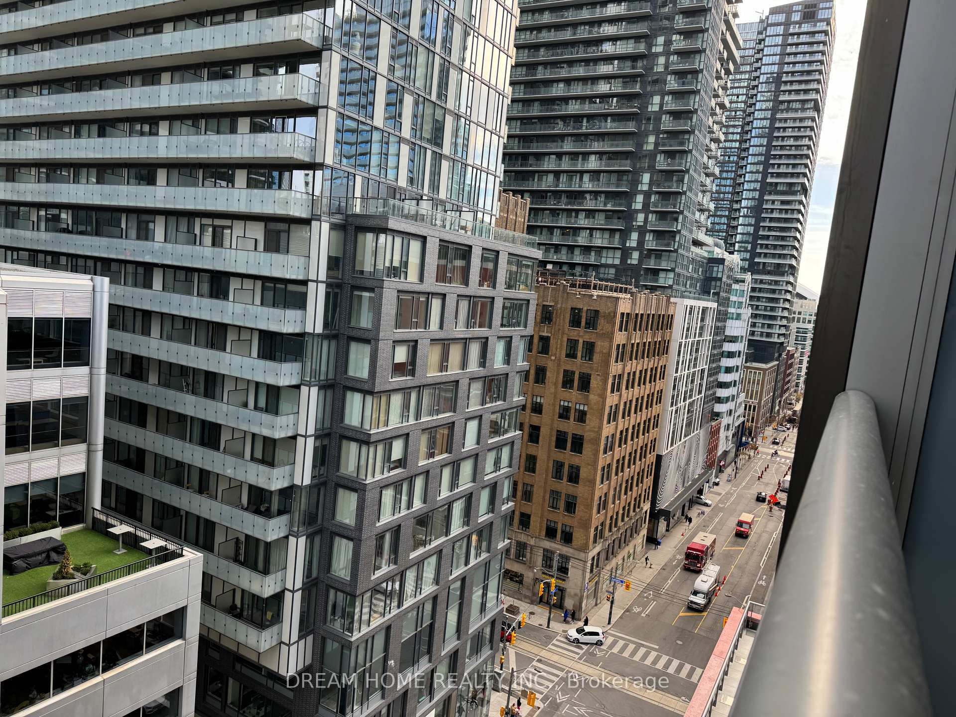 Photo 11 of Unit 1205, 108 Peter Street, Toronto, Waterfront Communities — HOMEH