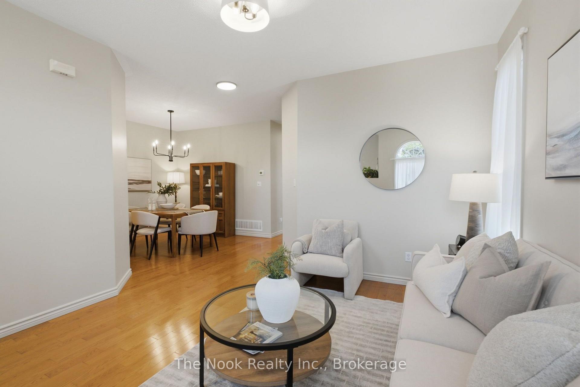 Photo 6 of 1120 Timberland Crescent, Oshawa, Pinecrest — HOMEH