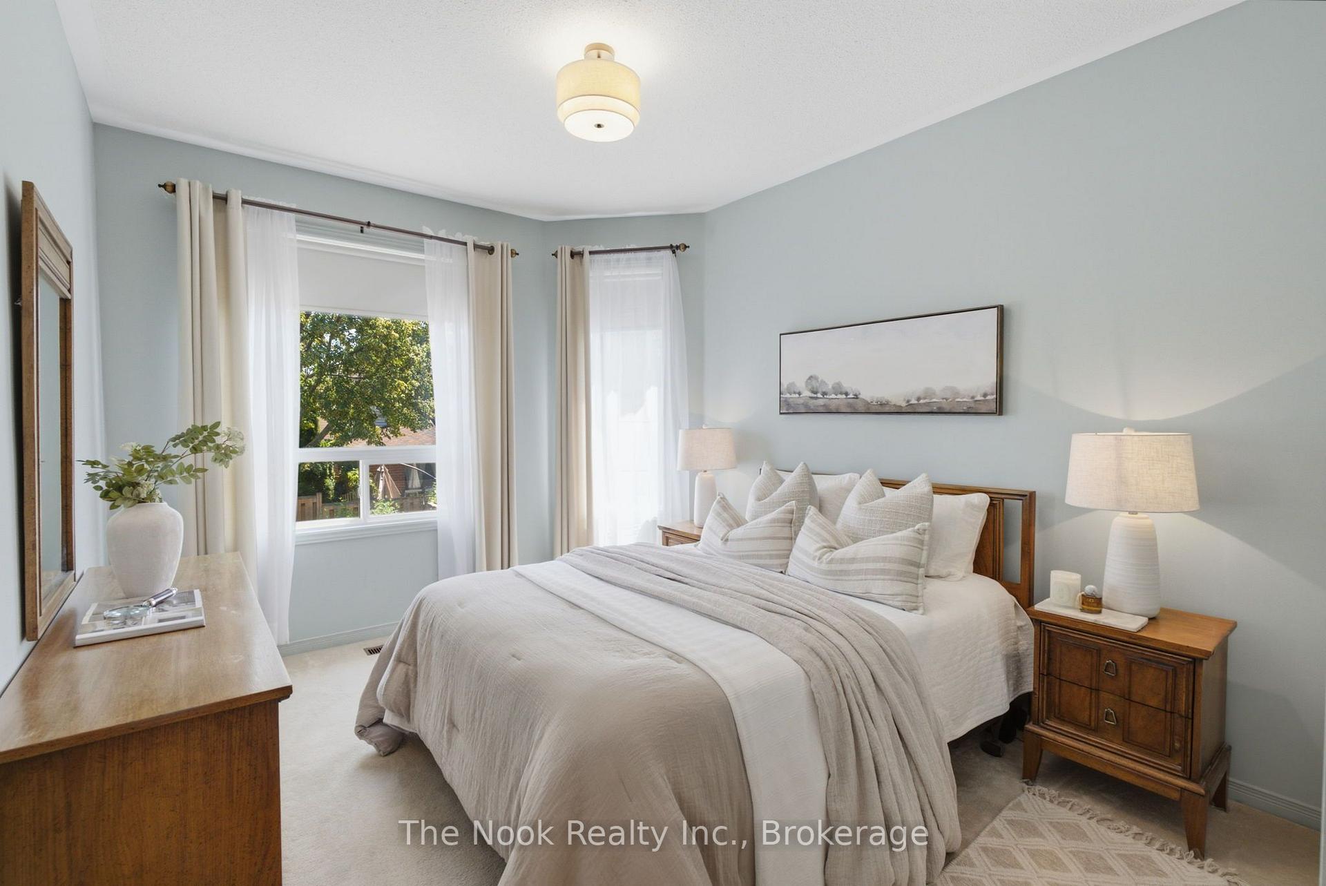 Photo 18 of 1120 Timberland Crescent, Oshawa, Pinecrest — HOMEH