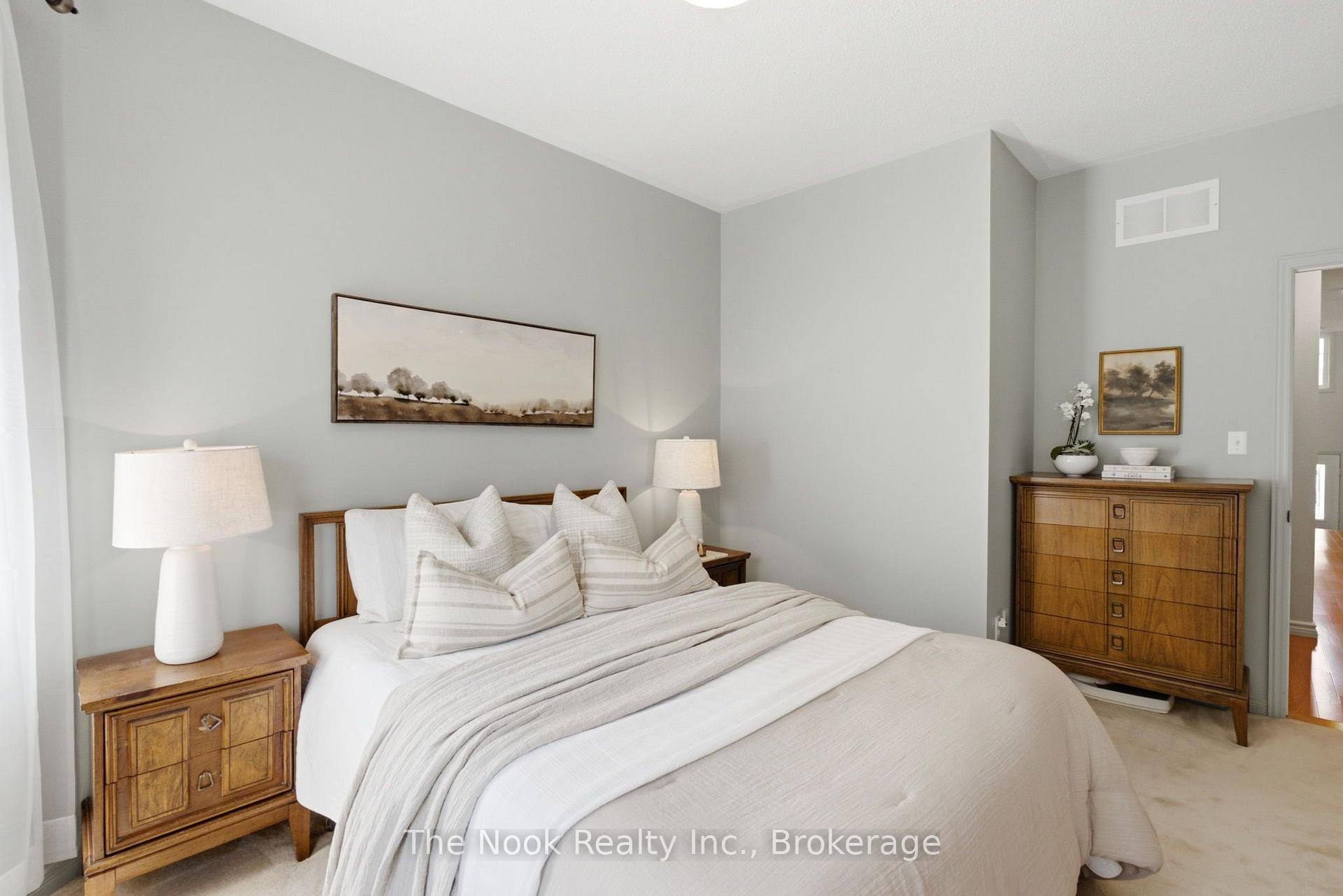 Photo 22 of 1120 Timberland Crescent, Oshawa, Pinecrest — HOMEH