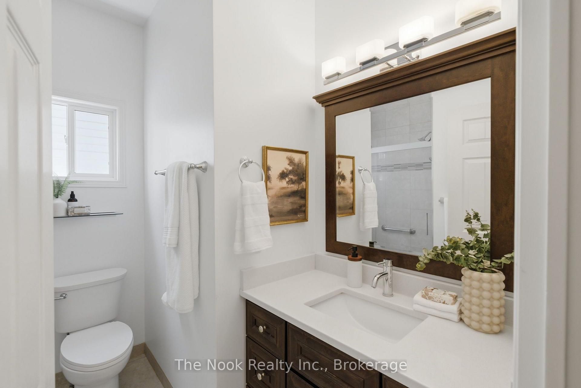 Photo 25 of 1120 Timberland Crescent, Oshawa, Pinecrest — HOMEH