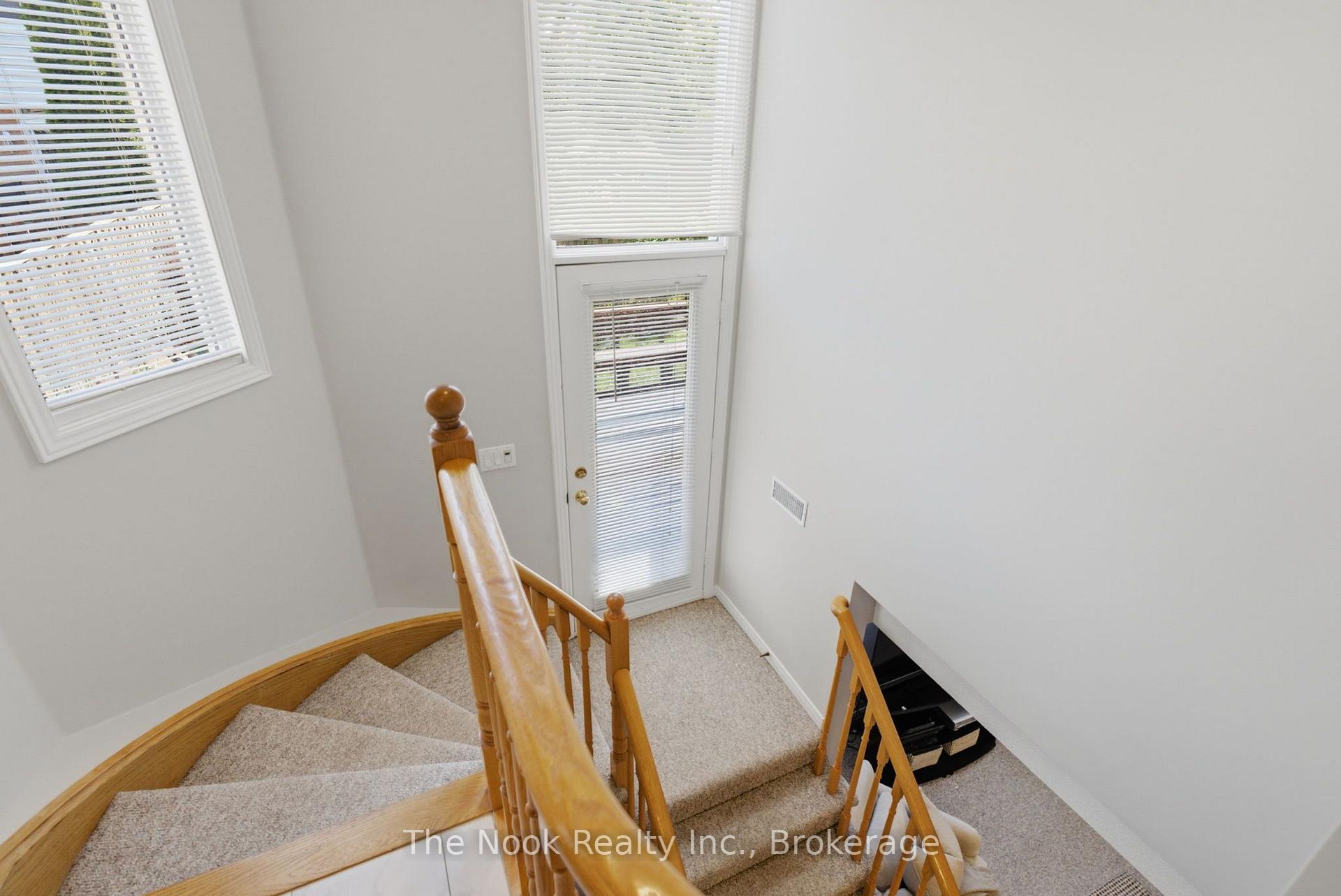 Photo 28 of 1120 Timberland Crescent, Oshawa, Pinecrest — HOMEH