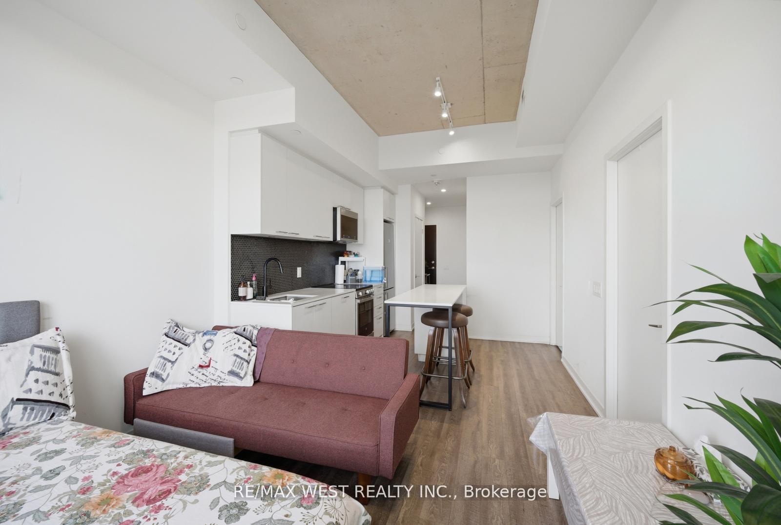 Photo 12 of Unit 801, 1808 St. Clair Avenue W, Toronto, Weston-Pellam Park — HOMEH