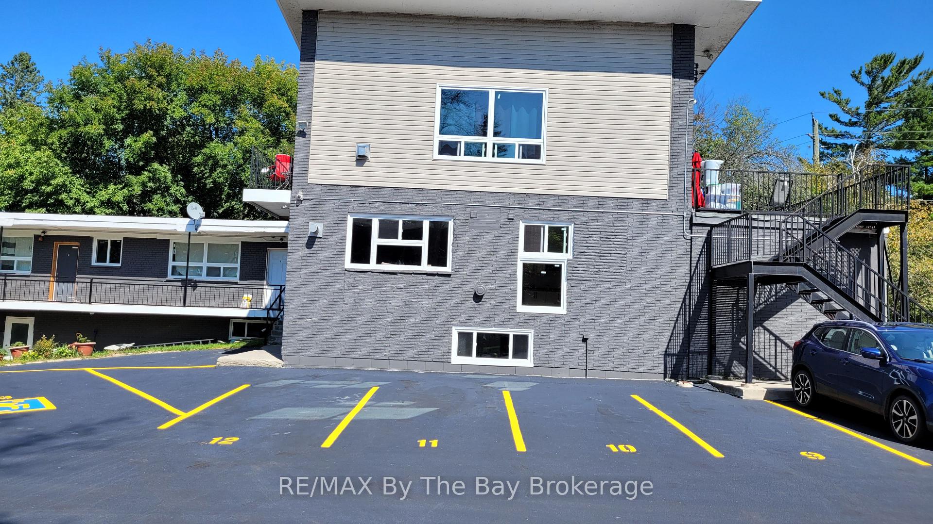 Photo 3 of Unit C01, 280 River Road E, Wasaga Beach — HOMEH