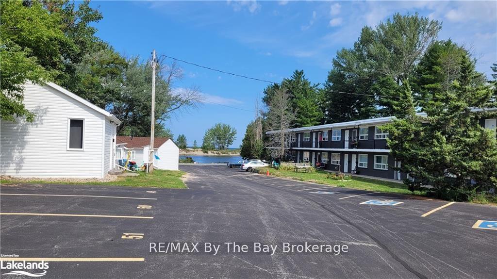 Photo 21 of Unit C01, 280 River Road E, Wasaga Beach — HOMEH