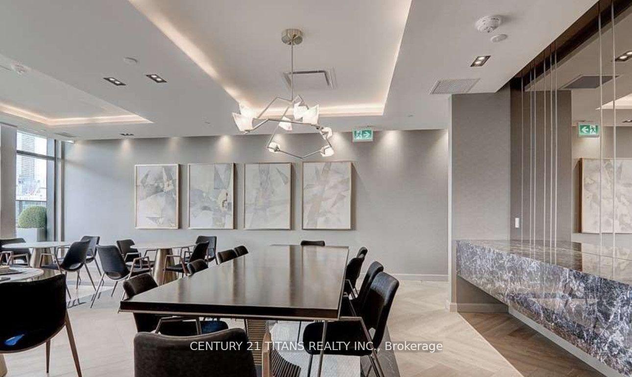 Photo 2 of Unit 616, 330 Richmond Street W, Toronto, Waterfront Communities — HOMEH