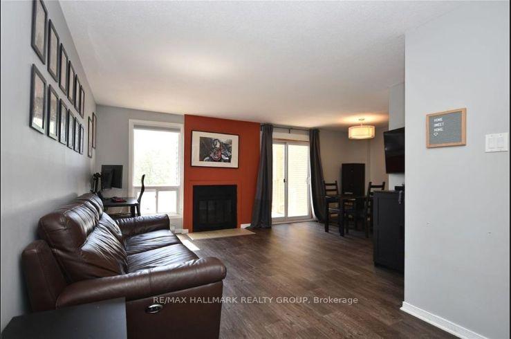 Photo 3 of Unit 1, 14 Sweetbriar Circle, Ottawa, Barrhaven - Pheasant Run — HOMEH