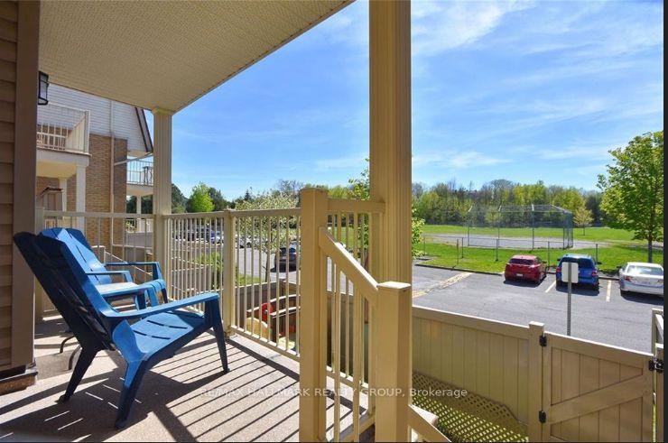 Photo 10 of Unit 1, 14 Sweetbriar Circle, Ottawa, Barrhaven - Pheasant Run — HOMEH