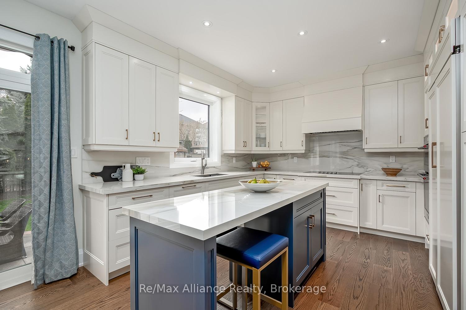 Photo 19 of 2182 Galloway Drive, Oakville, Joshua Creek — HOMEH