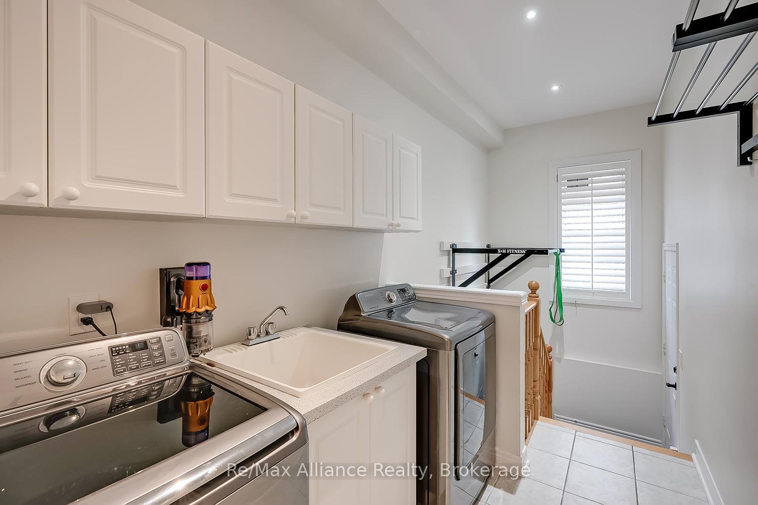 Photo 21 of 2182 Galloway Drive, Oakville, Joshua Creek — HOMEH