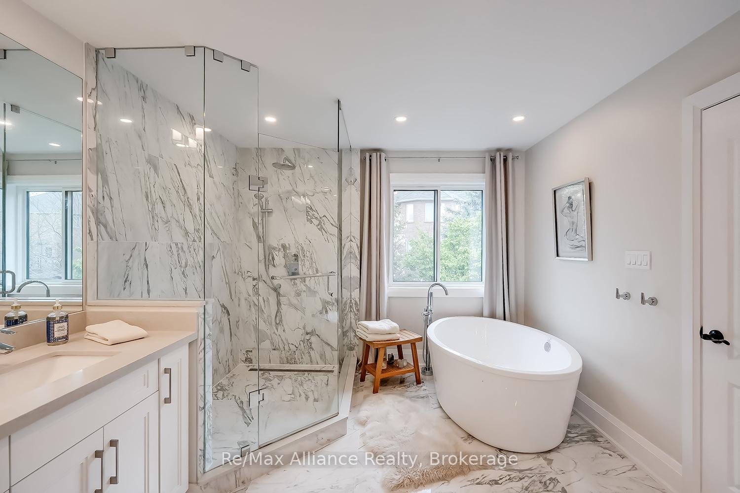 Photo 26 of 2182 Galloway Drive, Oakville, Joshua Creek — HOMEH