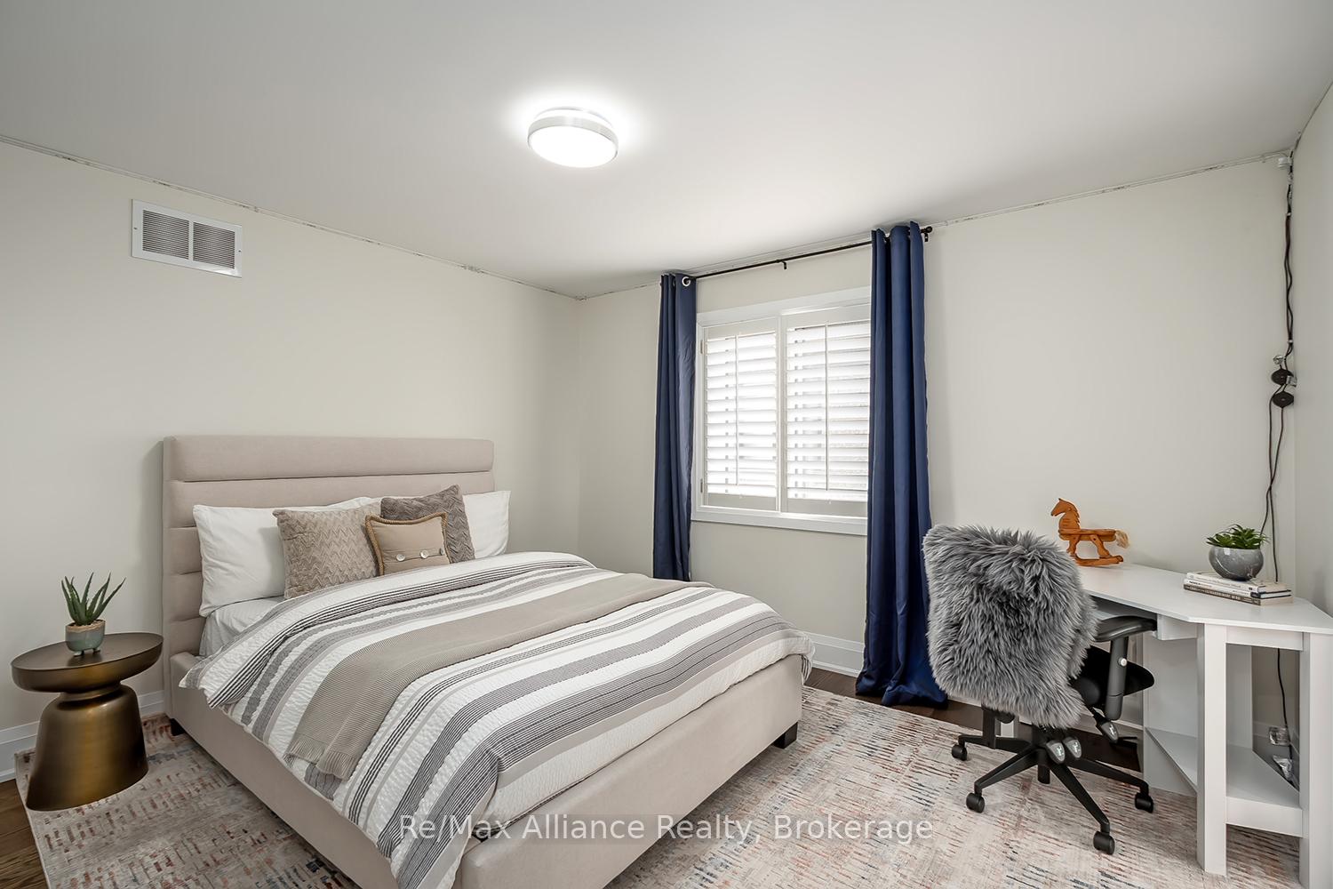 Photo 28 of 2182 Galloway Drive, Oakville, Joshua Creek — HOMEH