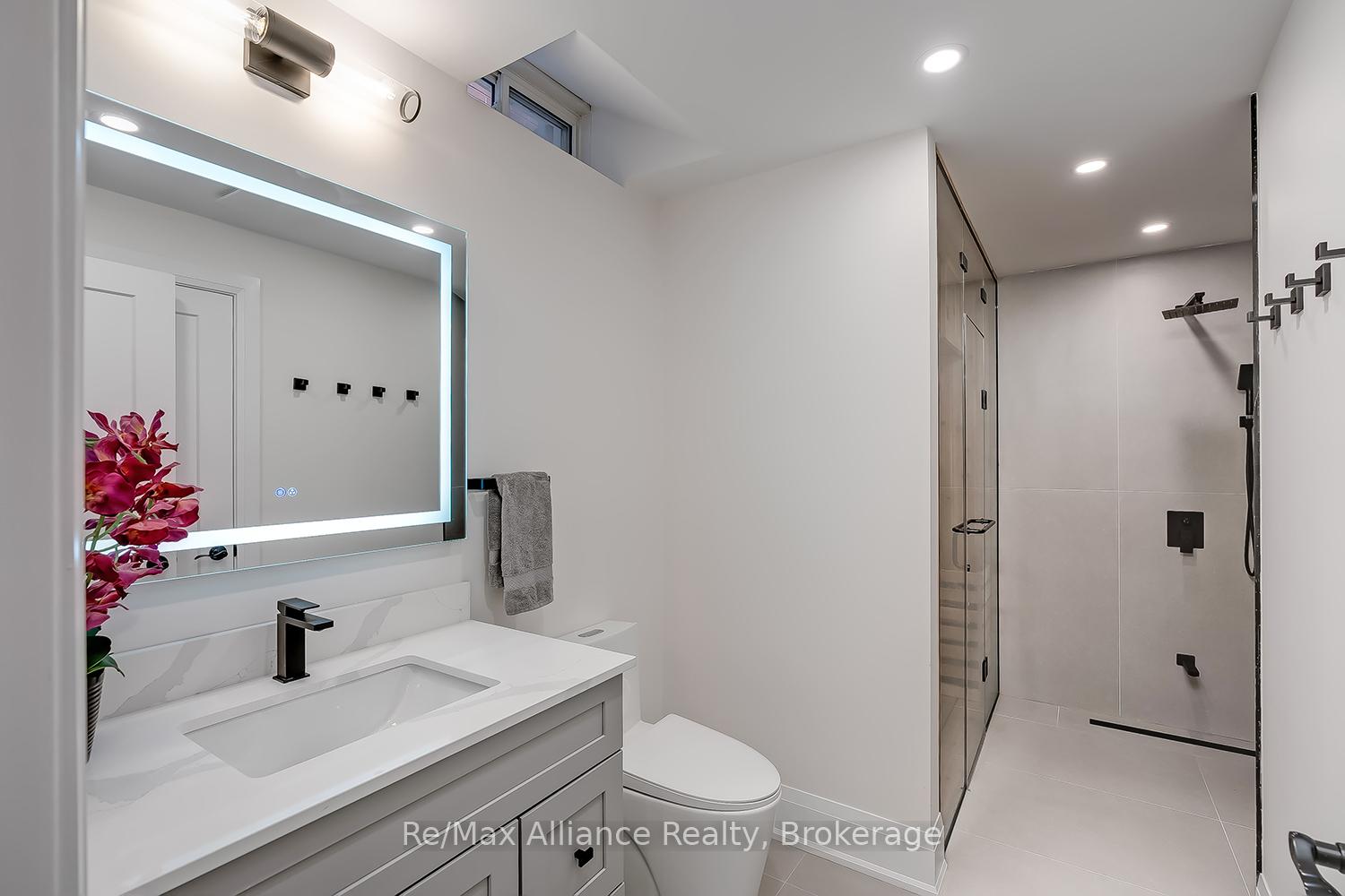 Photo 43 of 2182 Galloway Drive, Oakville, Joshua Creek — HOMEH