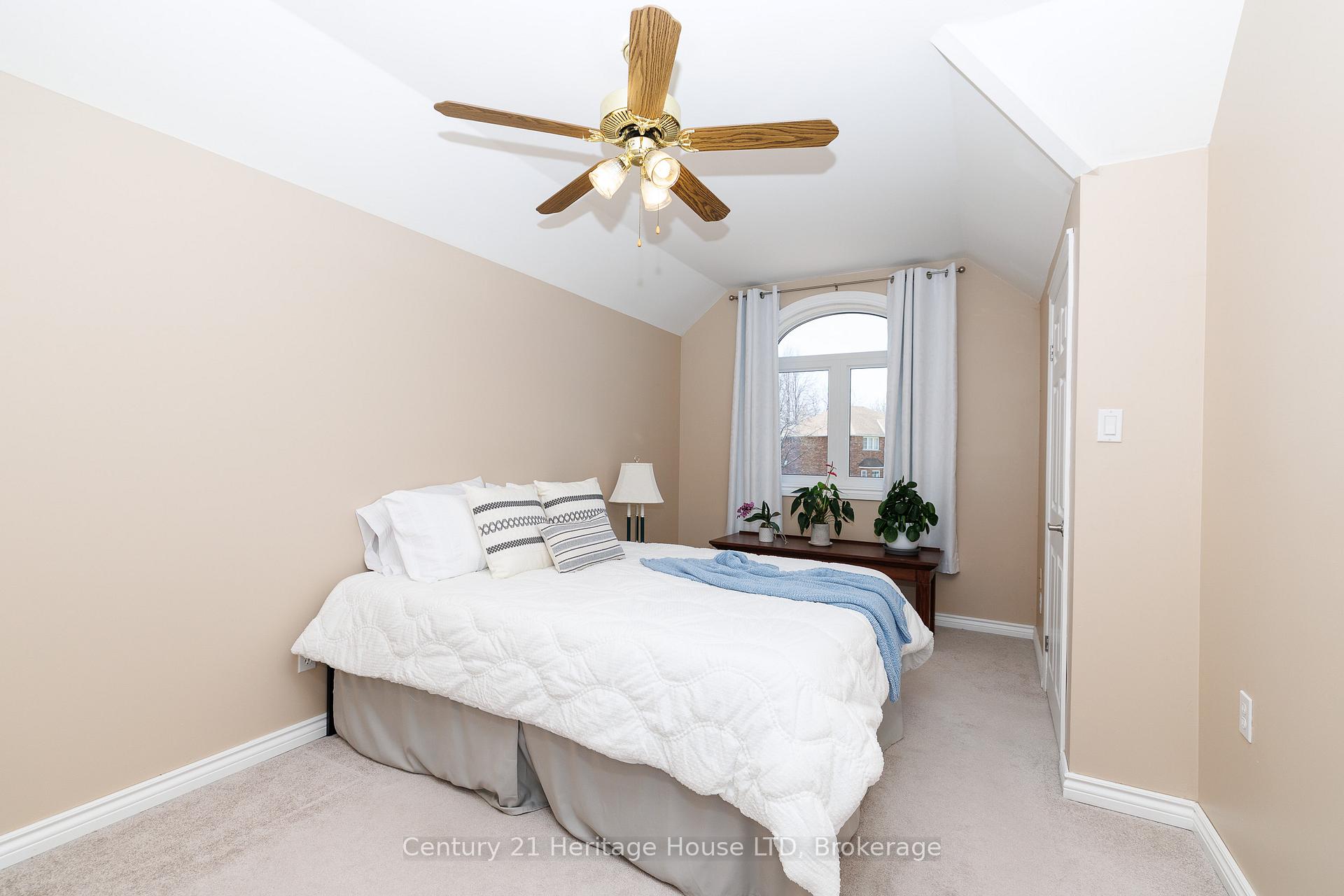 Photo 53 of 6 Jacob's Landing, Grimsby, Grimsby Beach — HOMEH