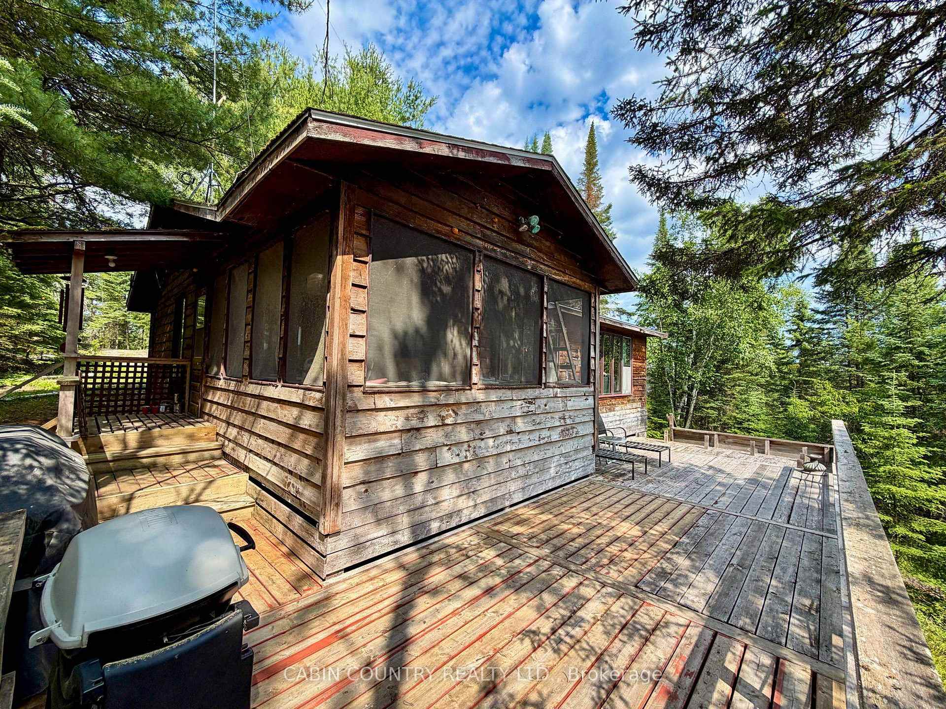 Photo 11 of 909 Austin Lake Road, Kenora, Kenora Northeast — HOMEH