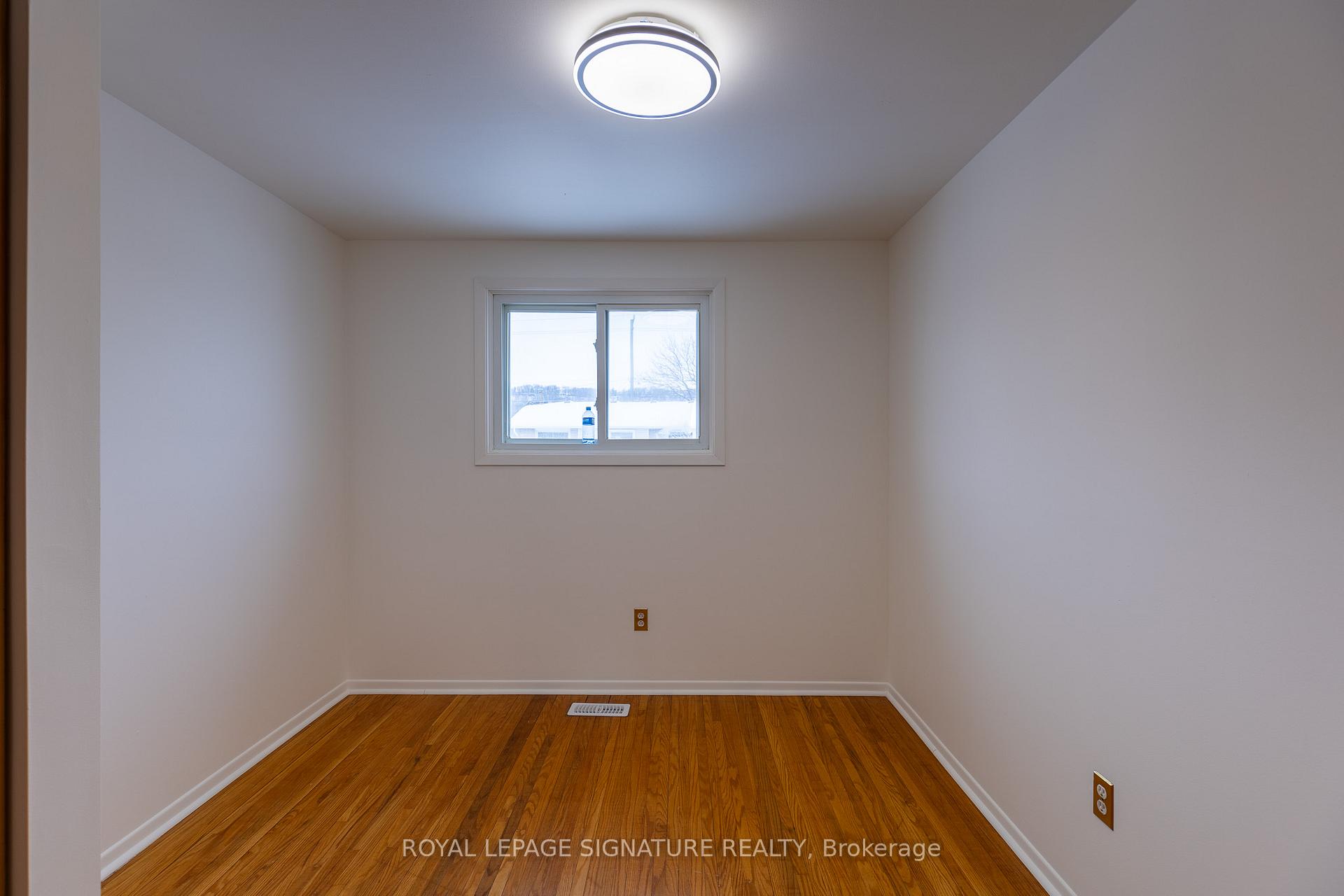 Photo 12 of Unit Main, 1 Eldrid Court, Grimsby, Grimsby Beach — HOMEH